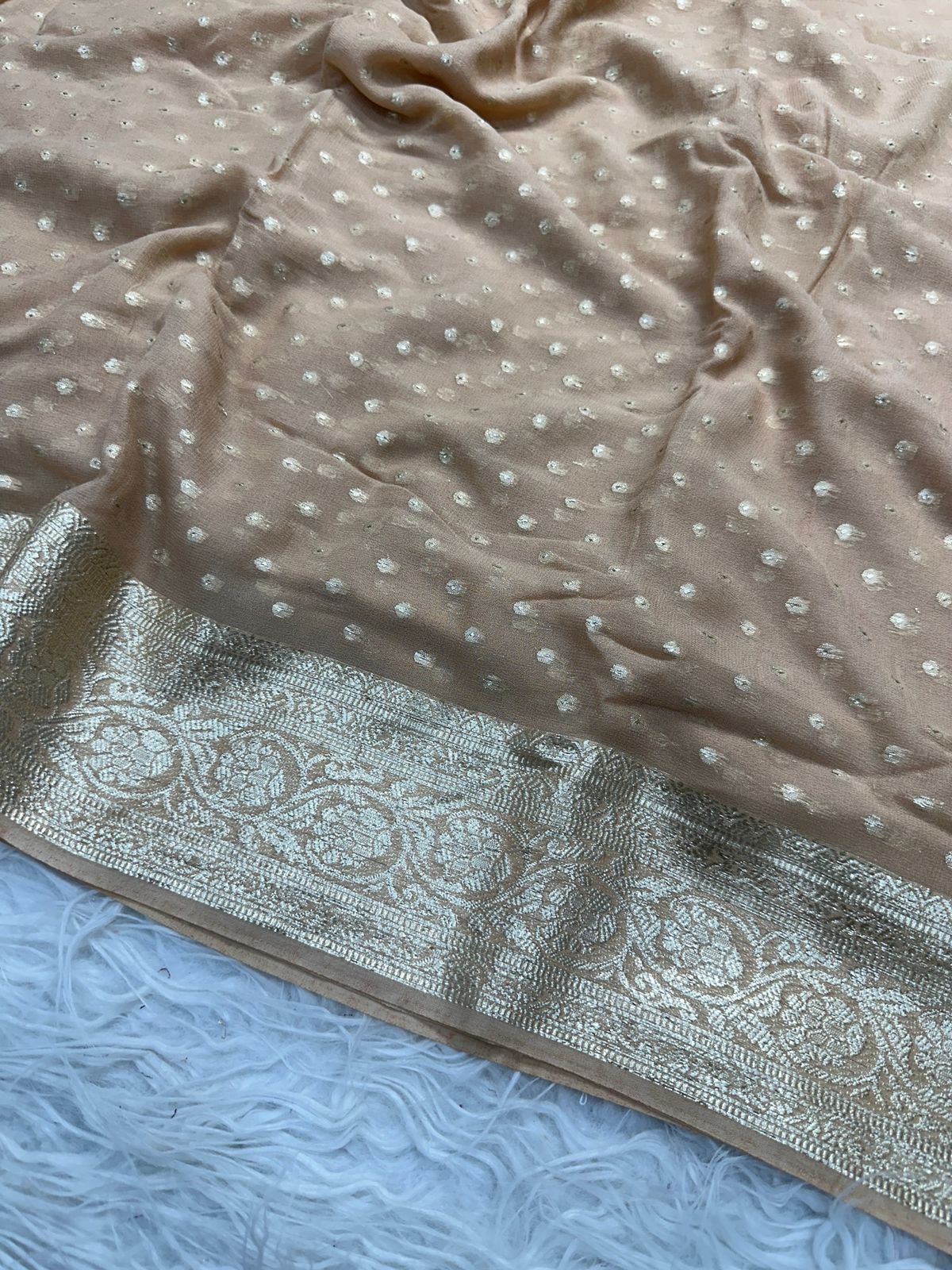 Viscose Georgette Sarees with thousand buttas