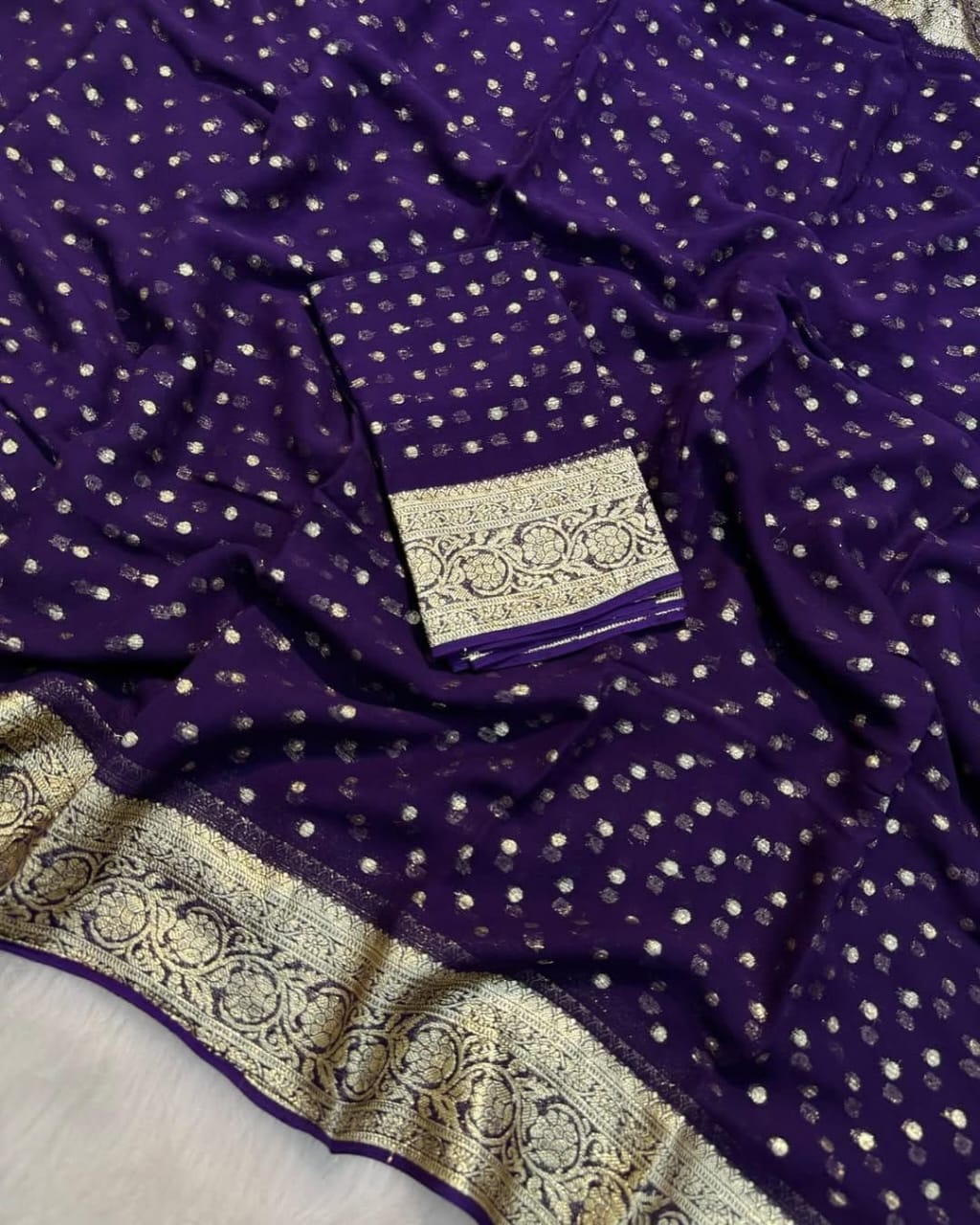 Viscose Georgette Sarees with thousand buttas