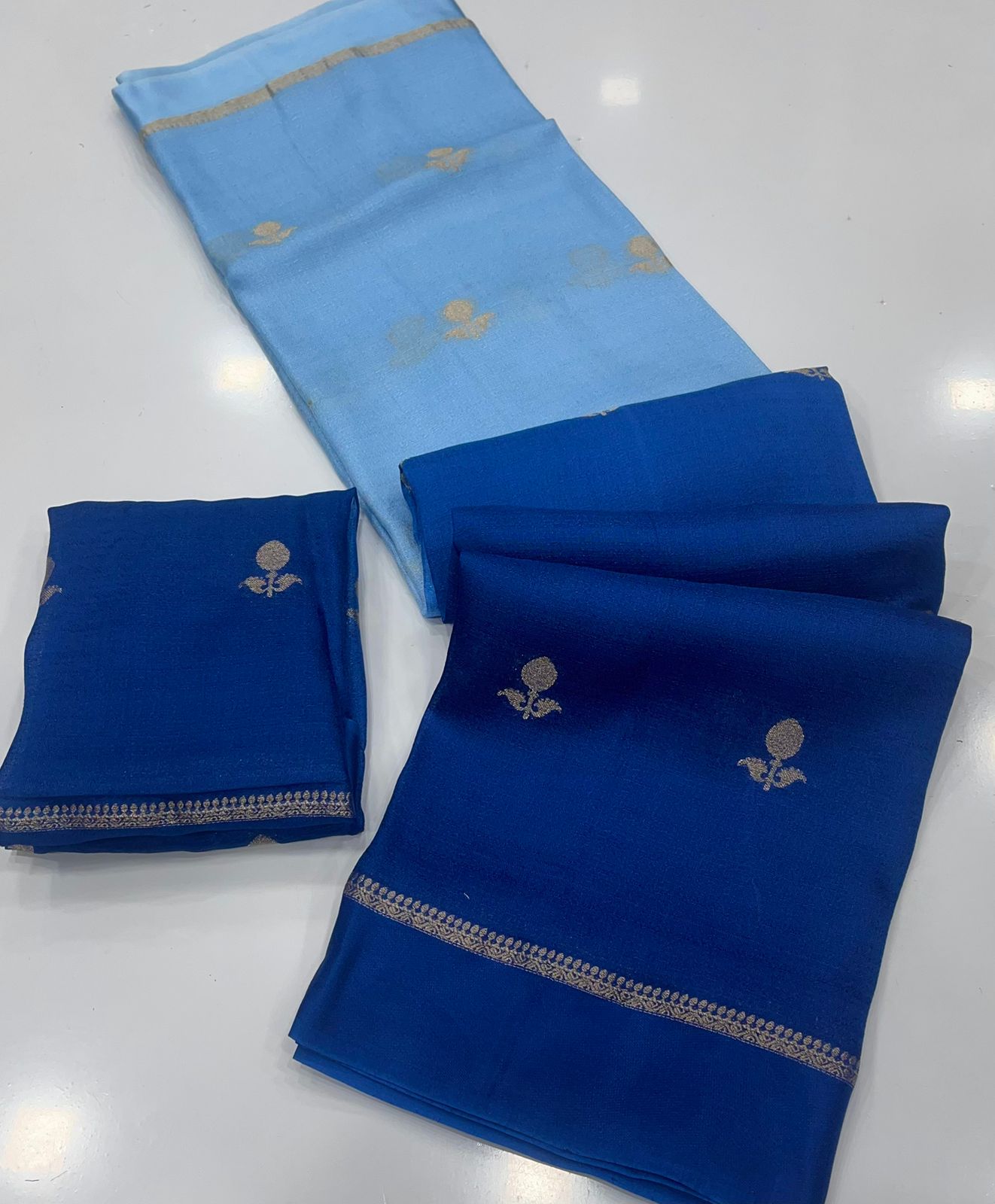 Viscose kadhi saree in dual tone