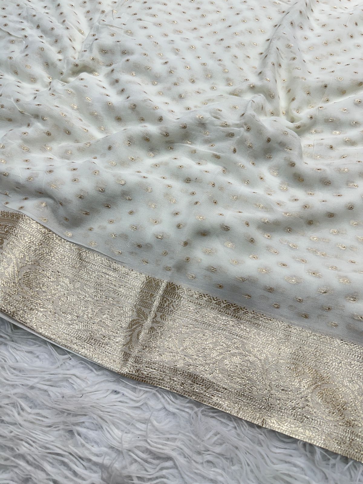 Viscose Georgette Sarees with thousand buttas