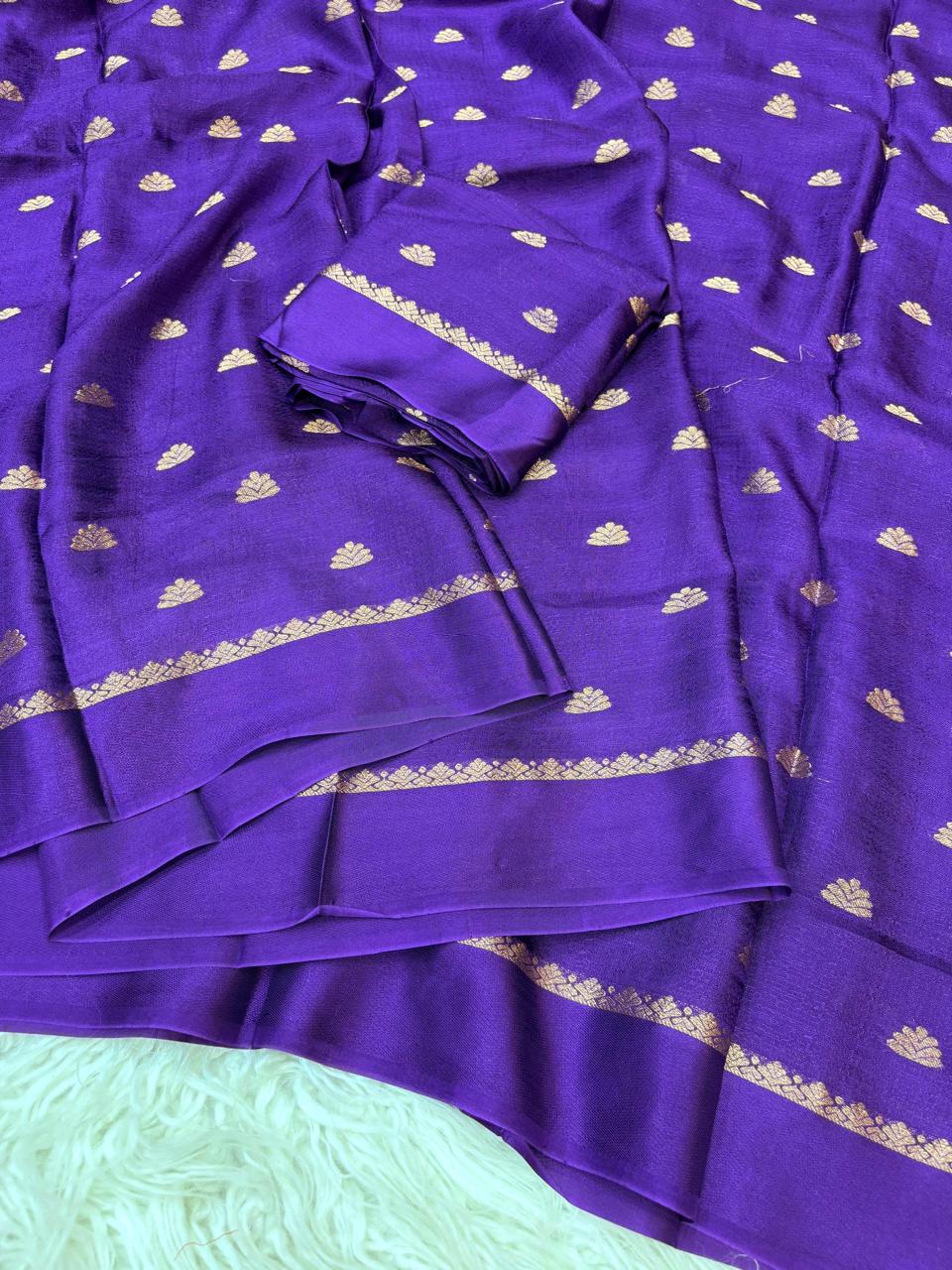 Viscose kadhi Crepe Saree with small floral motifs in all trendy colours