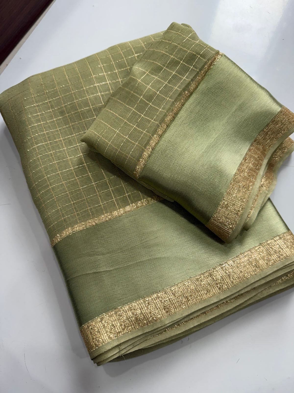 Pure Viscose Georgette Sarees with satin border all over chex